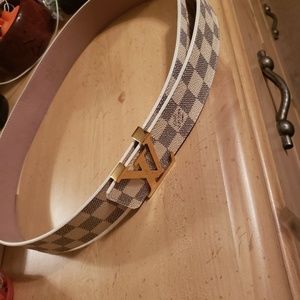 Louis Vuitton belt